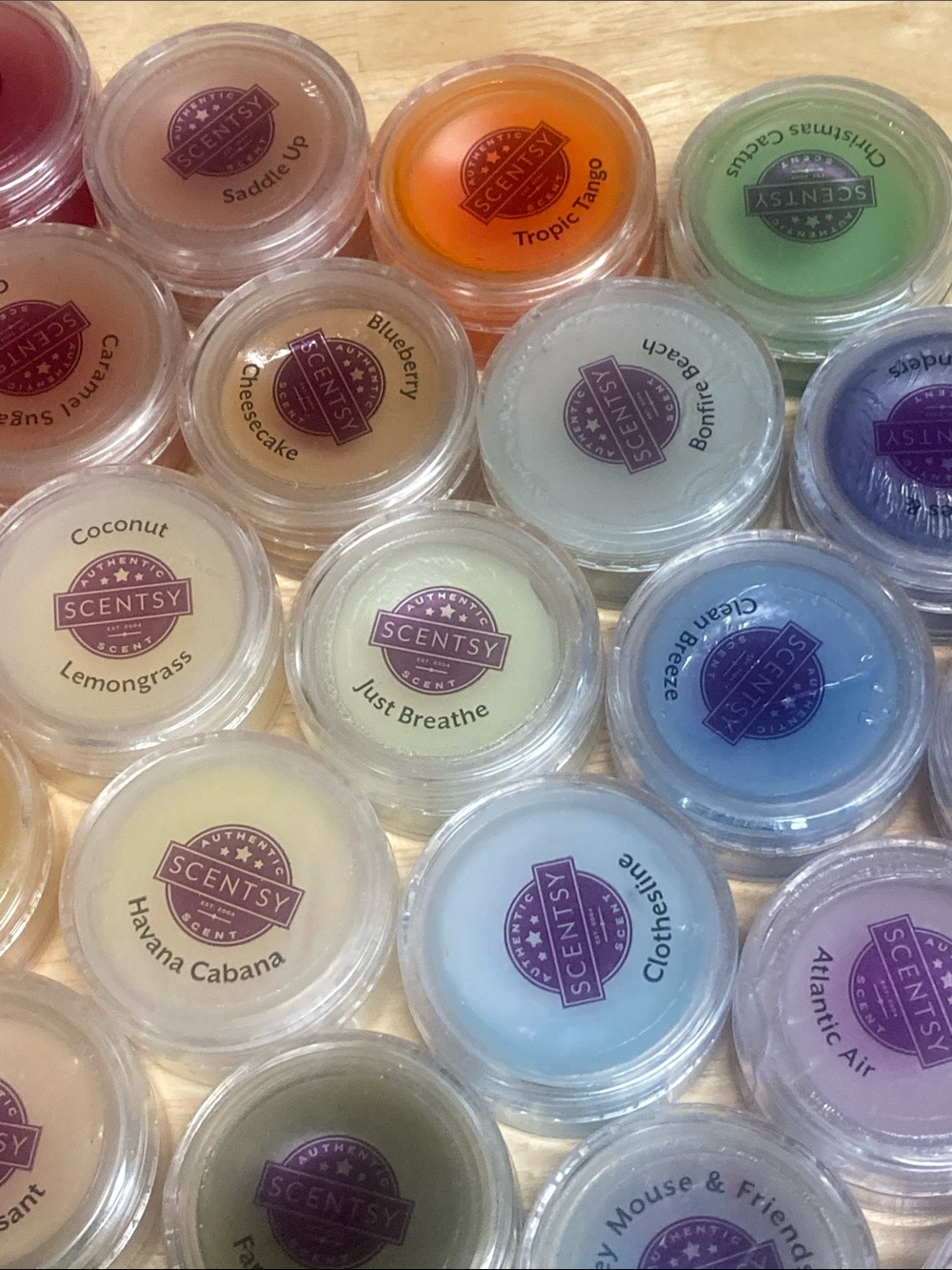 Scentsy Samples pack of 36 - Picture 6 of 6
